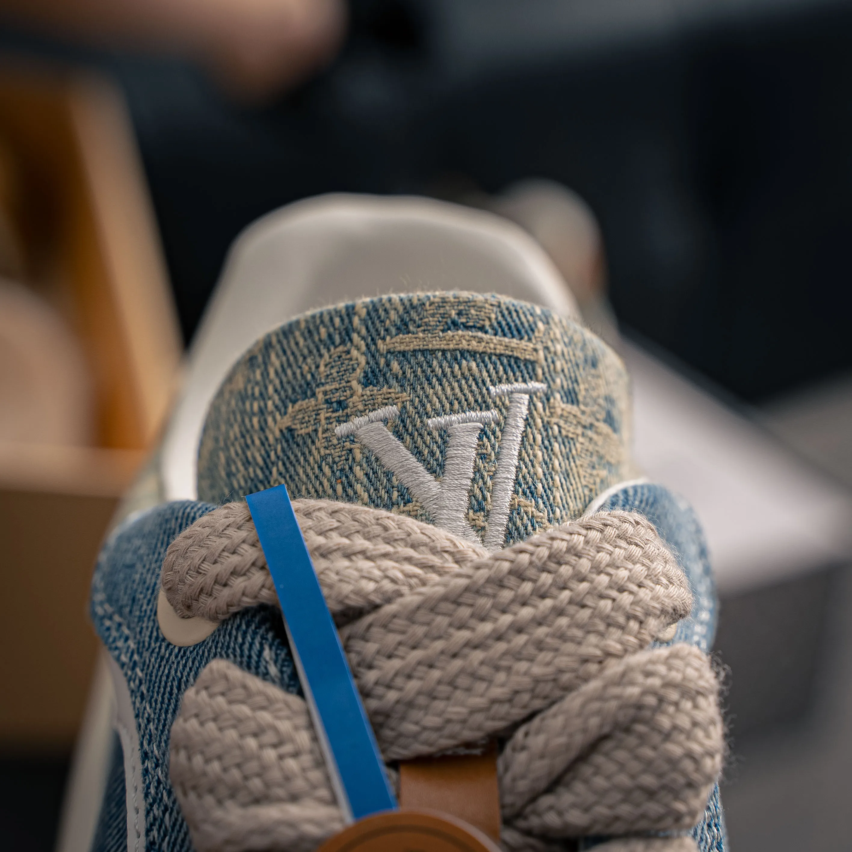 # LV LOUIS VUITTON Tilted Low Sneakers Series Low-Top Retro Versatile Skate Shoes 2026 Skate Shoes Shoes